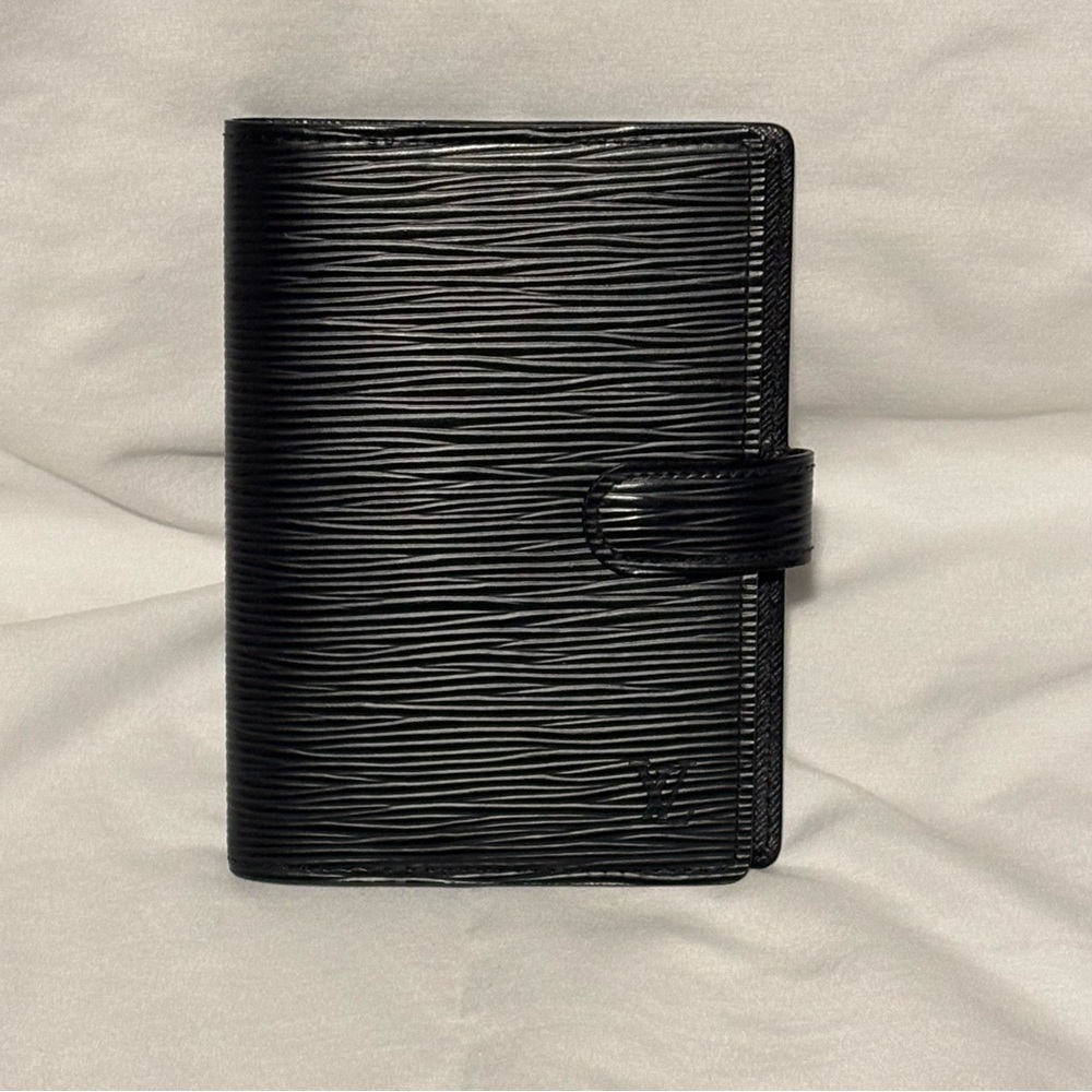 Louis Vuitton Black Epi Agenda Diary with Original 2006 Notepaper and Ruler